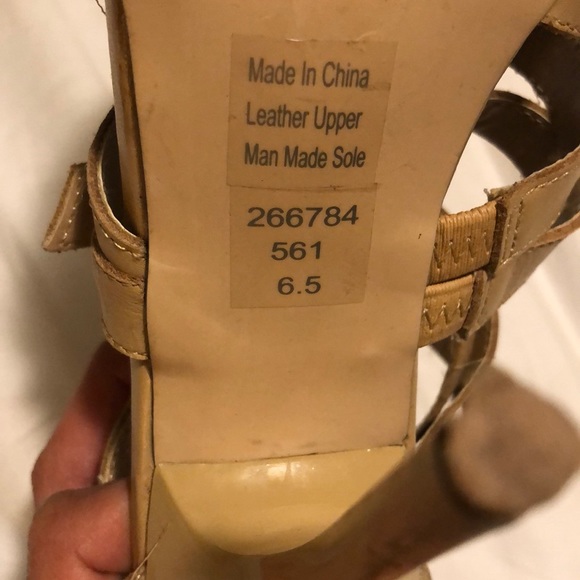 Sexy chic neutral high heels - Picture 6 of 6